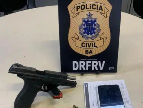 Ladrão de carros morre após troca de tiros com polícia em Salvador