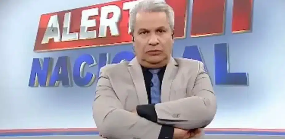 RedeTV demite o apresentador Sikêra Júnior