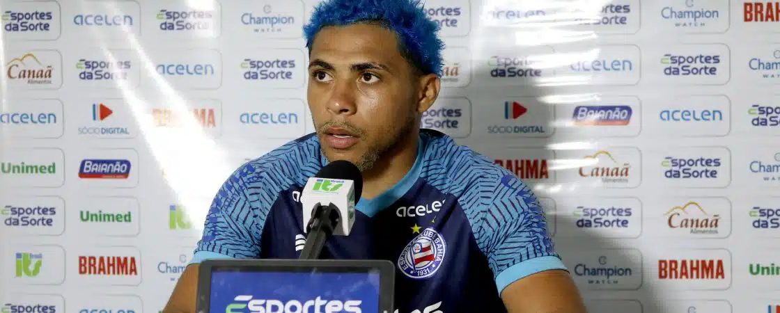 Titular do Bahia, Vitor Jacaré afirma que vem mostrando que merece seguir no clube