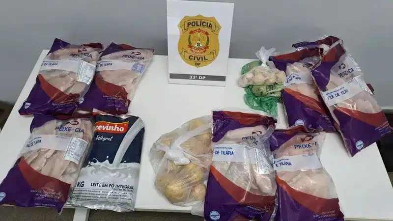Merendeiras são presas furtando comida de escola pública