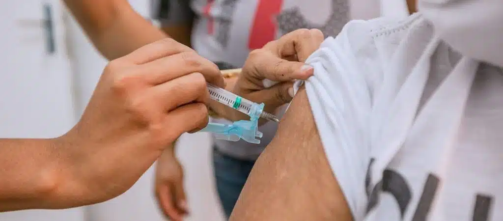 Desabastecimento altera locais da vacinação antirrábica humana em Camaçari