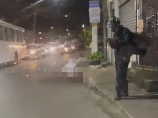 Homem é brutalmente assassinado durante tiroteio em Tancredo Neves