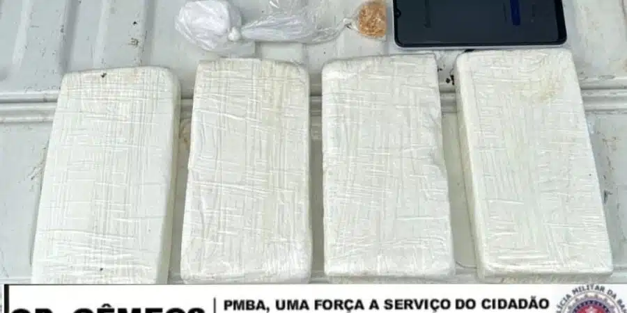 Homem é preso com porções de cocaína e crack em Salvador