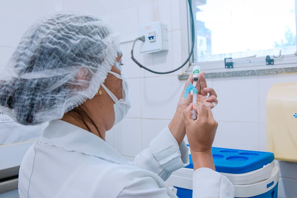 as vacinas contra a dengue destinadas para o município