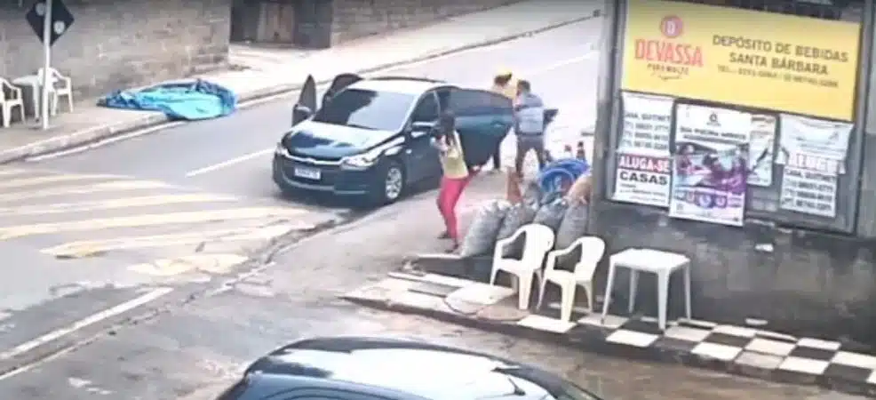VÍDEO: Homem sofre tentativa de sequestro e escapa de tiros em Barra de Jacuípe
