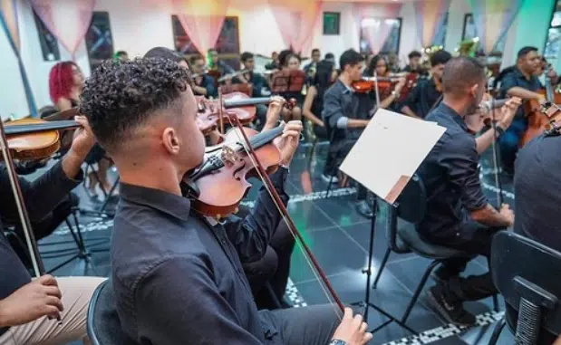 Concerto da Orquestra Caraípa acontece gratuito na Cidade do Saber