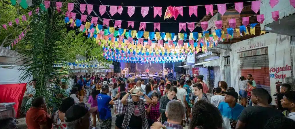 Festa de Santo Antônio reune grande público em três bairros de Camaçari