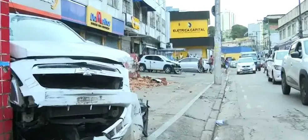 Motorista que atropelou homem em Salvador paga fiança e é solto; vítima morreu