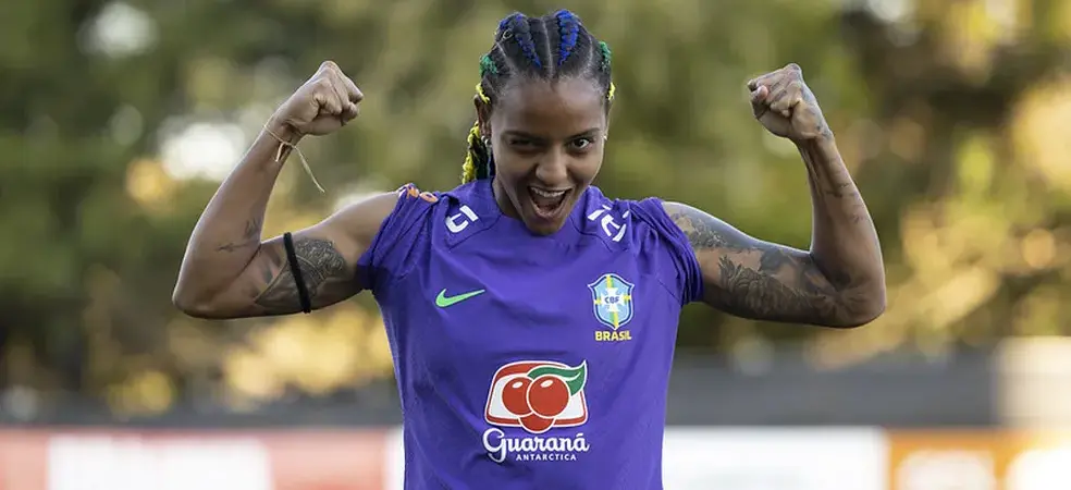 Seleção brasileira feminina finaliza preparação para estreia na Copa do Mundo