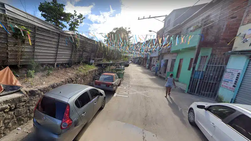 Tensão: Após tiroteio ônibus param de circular até o final de linha de bairro em Salvador