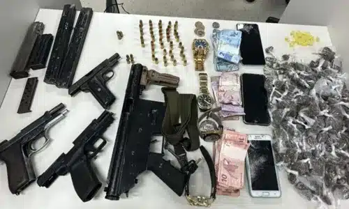 Armamentos pesados são localizados em Cosme de Farias; quatro suspeitos morreram durante troca de tiros