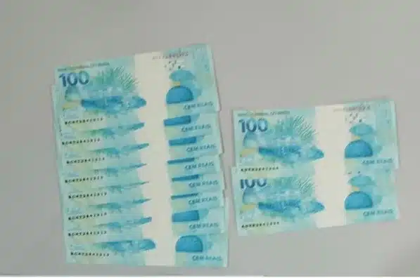 Jovem é preso na BA ao receber pelos Correios cédulas de dinheiro falsas