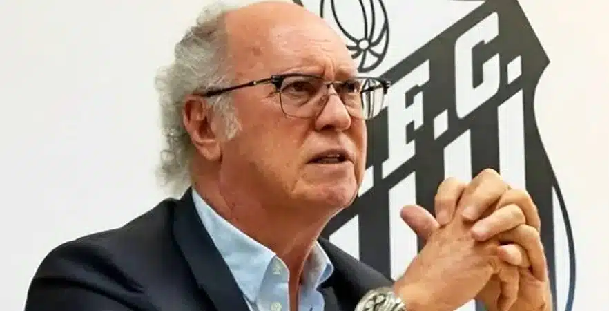 Ex-jogador Falcão renuncia a cargo no Santos após denúncia de assédio sexual