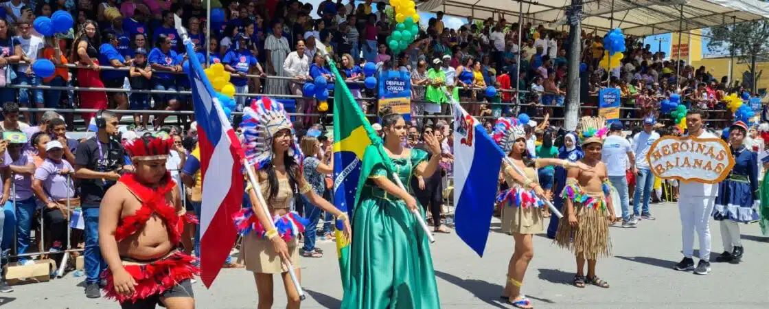 Camaçari: Apresentações de fanfarra e escolas marcam o Desfile do 7 de Setembro
