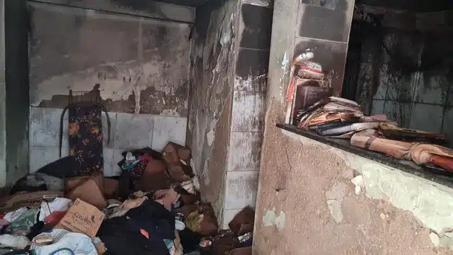 Mulher morre após casa pegar fogo em Salvador