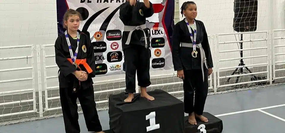 Atleta de Arembepe conquista campeonato de arte marcial infantil