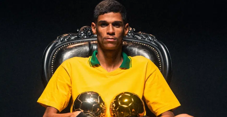 Baiano Luva de Pedreiro representa o Brasil na Bola de Ouro em Paris