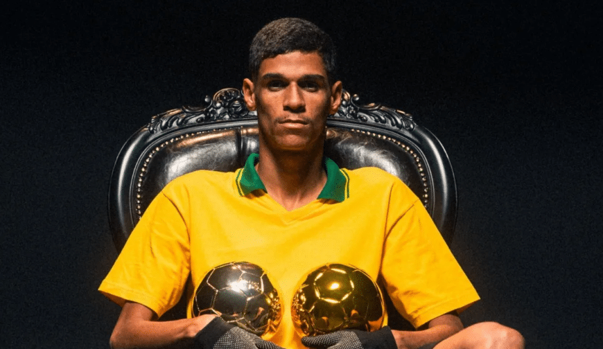 Baiano Luva de Pedreiro representa o Brasil na Bola de Ouro em Paris