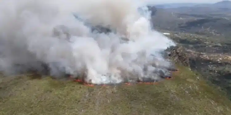 Incêndio que atingiu serra do Vale do Capão é controlado