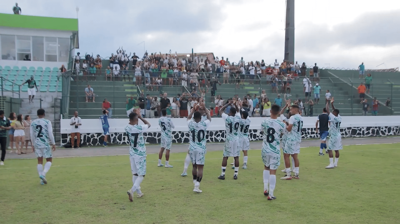 Seleção Simões Filho vence mais uma partida de Campeonato