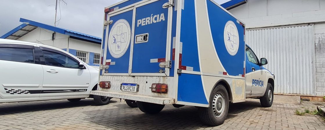 Corpo é encontrado enrolado em colchão em Arembepe