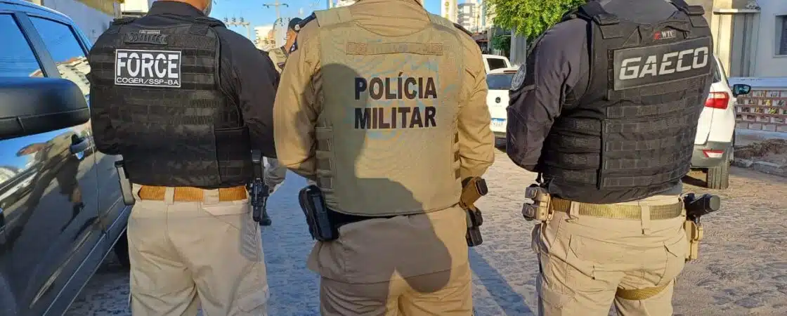Policiais militares acusados de homicídio são alvos de operação na Bahia