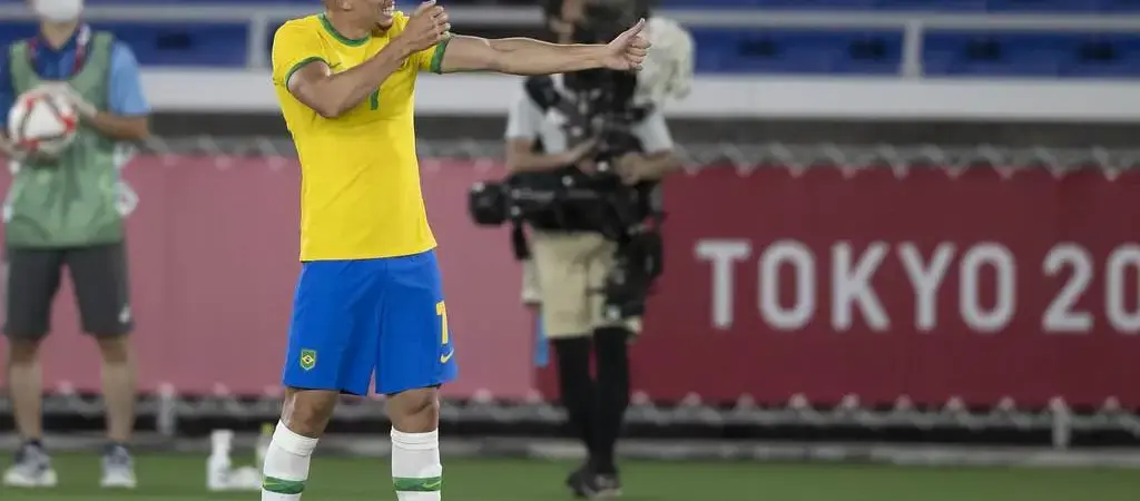 Jogador da seleção brasileira sofre intolerância religiosa após derrota