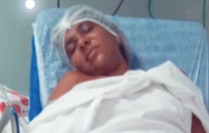 Moradora de Camaçari com câncer no colo do útero pede ajuda para ser transferida