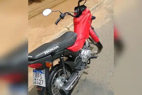 Insegurança: moto é roubada na Via Parafuso neste sábado