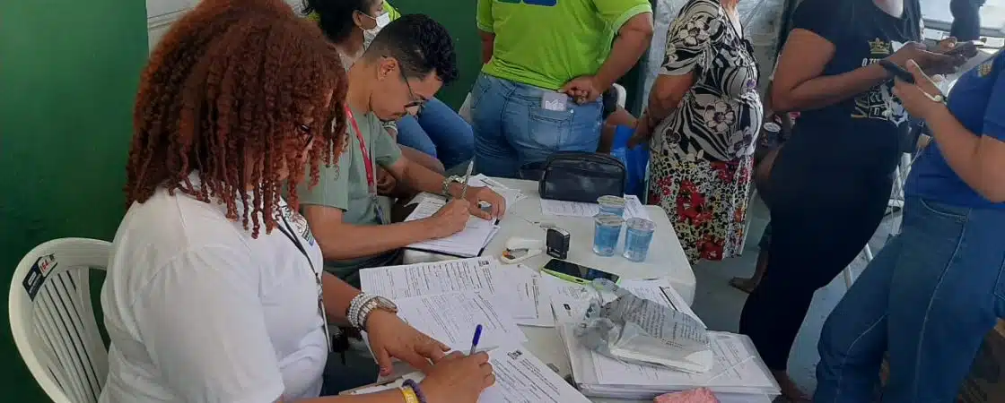 INCÊNDIO: famílias permanecem em alojamento de Camaçari