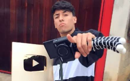 Influenciador desaparecido é encontrado morto em quintal da casa de amigos