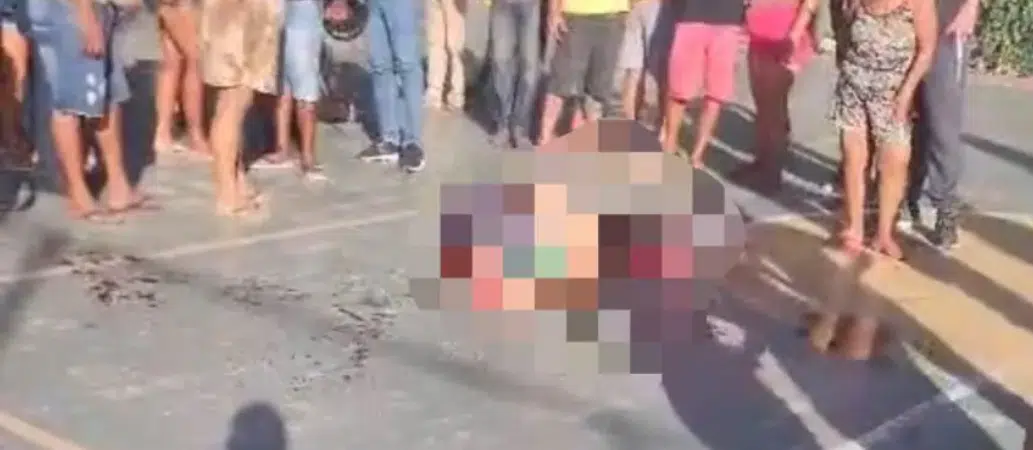 Jovem é morto em campo de futebol em Salvador