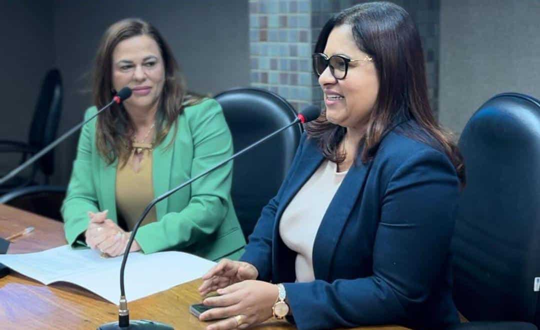 Kátia Oliveira é reeleita vice-presidente da Comissão dos Direitos da Mulher da ALBA