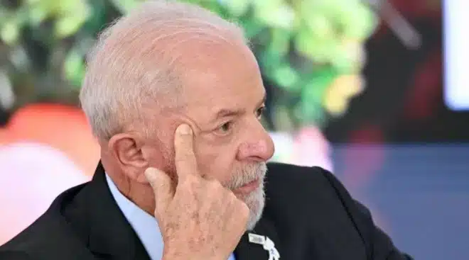 Desaprovação de Lula entre evangélicos aumenta para 62%