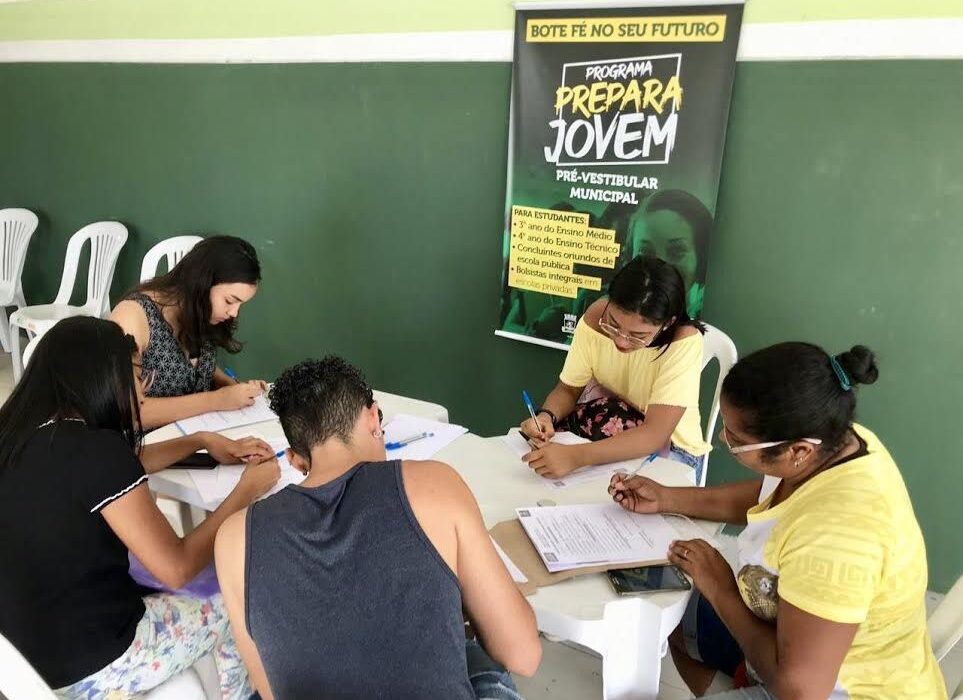 Prefeitura de Simões Filho abre inscrições para curso pré-vestibular; saiba mais