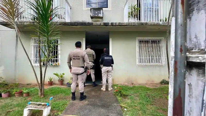 Salvador: policiais envolvidos em extorsão e tráfico são alvos de operação
