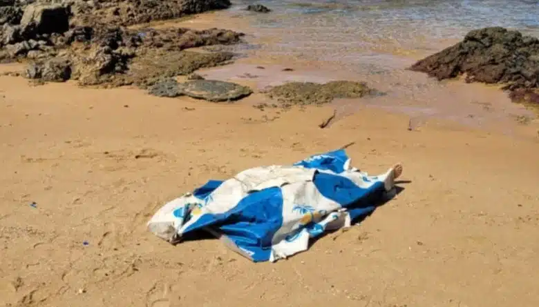 Turista morre afogado na praia de Itapuã