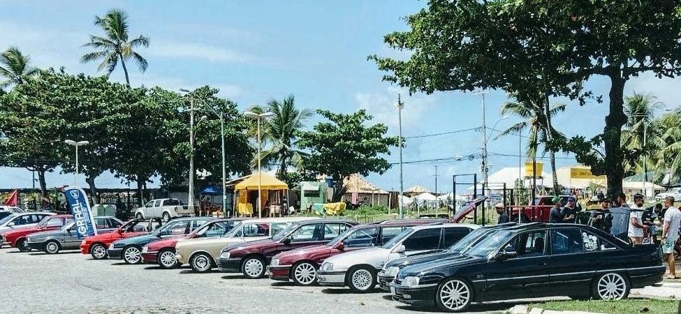 Camaçari recebe 1ª Exposição de Carros Antigos no Boulevard