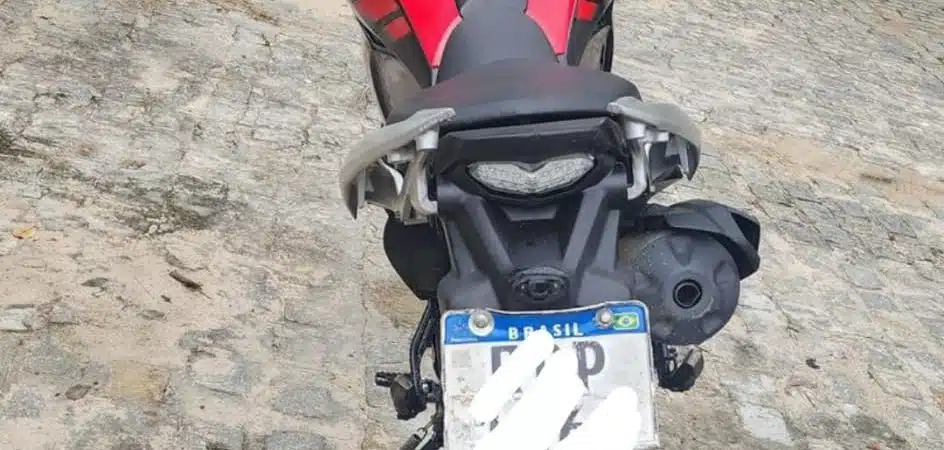 Homem é preso com moto roubada em Vila Abrantes
