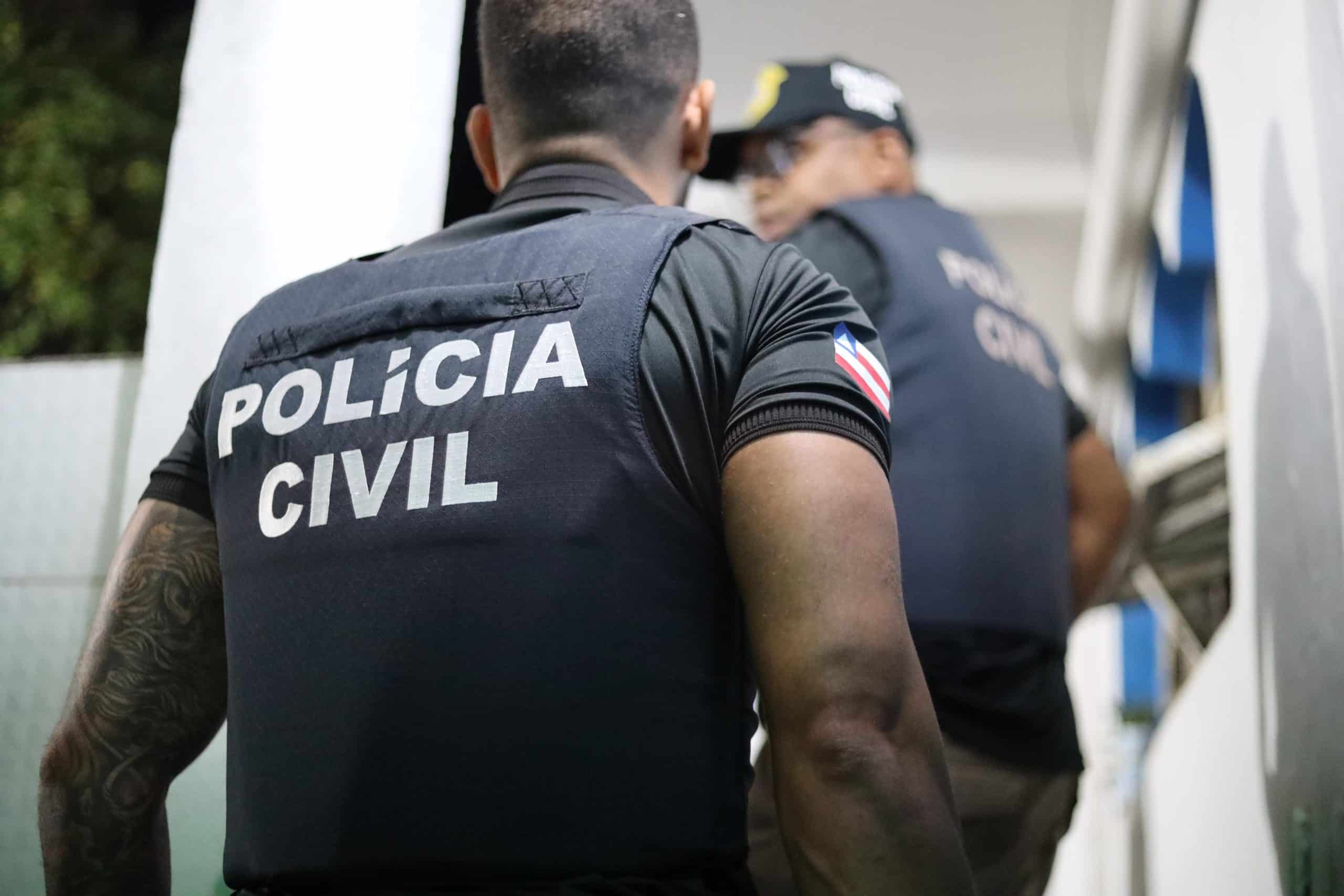 Mulher é presa por matar marido após ele sugerir sexo com filha