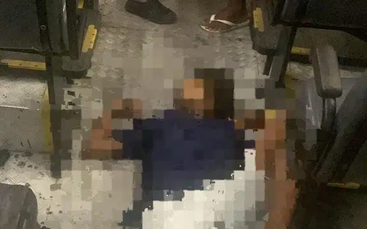 Passageiro é assassinado a tiros dentro de ônibus em Salvador
