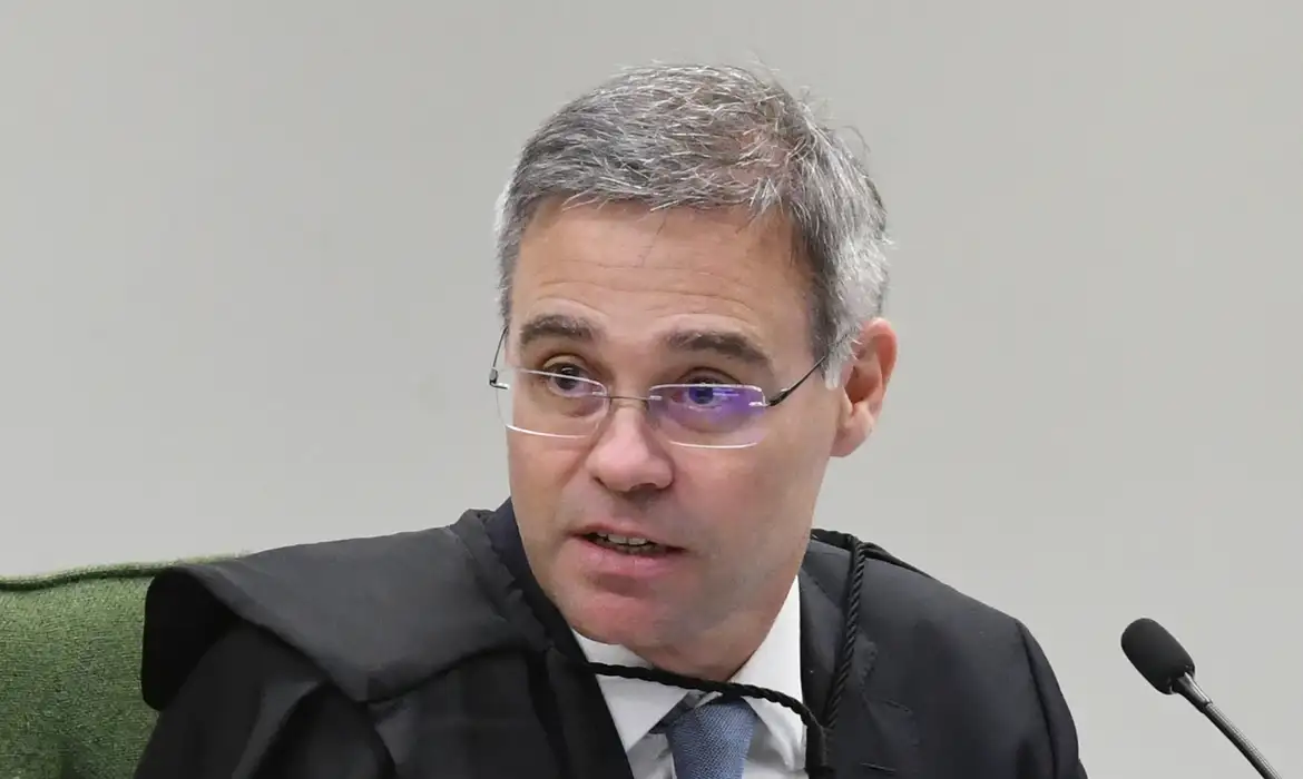 STF: Ministro Mendonça diz que ‘saidinhas’ se manterão para atuais presos