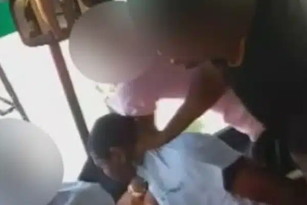 Cobrador é esfaqueado pelo colega após confusão em Salvador