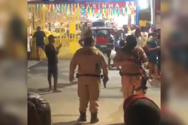 Salvador: Suspeito invade mercado, faz reféns e acaba preso