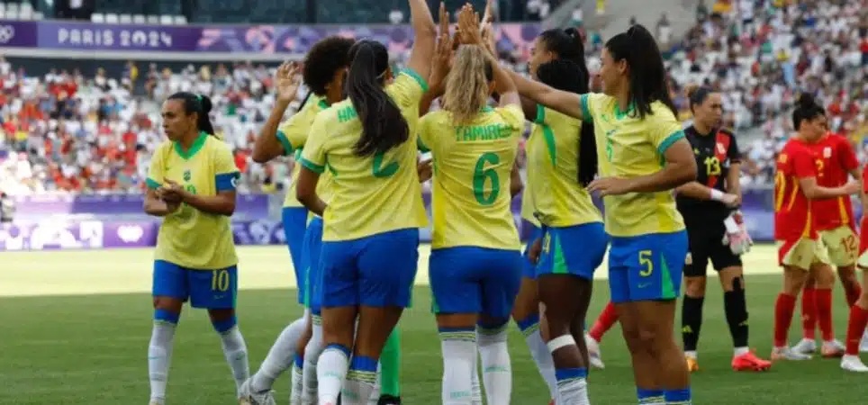 Sem Marta, Seleção Feminina busca retorno à final olímpica