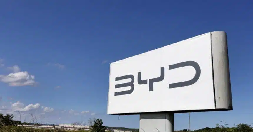 BYD abre novas vagas de emprego em Camaçari