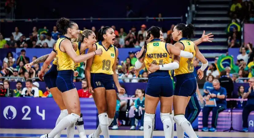 É bronze! Brasil vence Turquia e conquista medalha no vôlei feminino