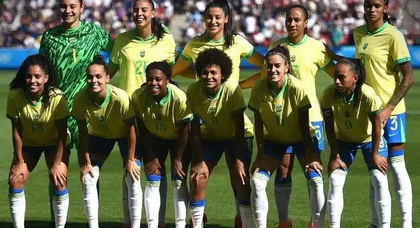 Olimpíadas: Brasil perde para os EUA e conquista a medalha de prata no futebol feminino