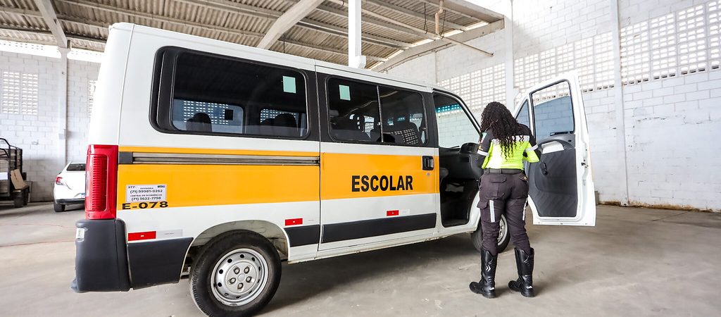 Renovação de alvará para transporte escolar segue em Camaçari até 13 de setembro