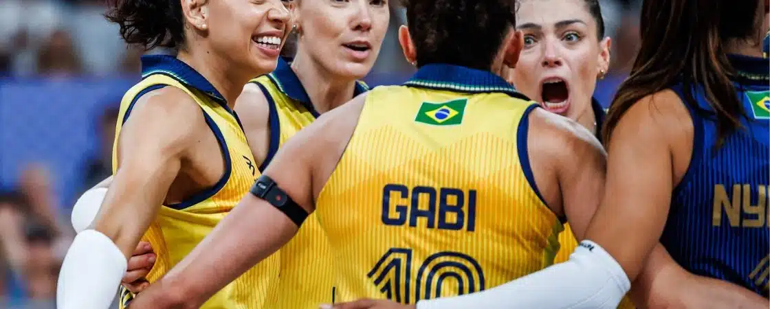 VÔLEI FEMININO: Brasil vence República Dominicana e avança para semifinal